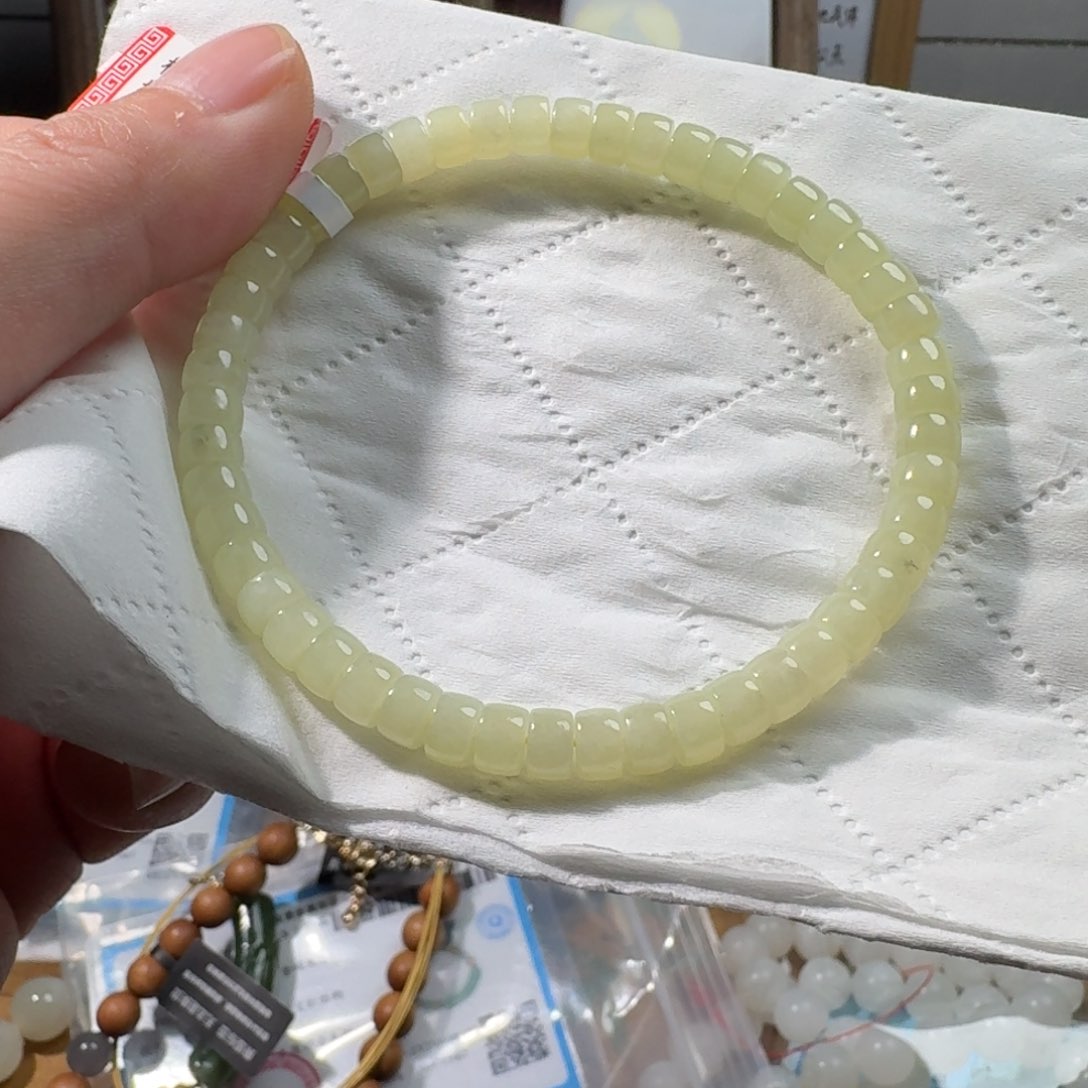 和田玉手串未镶嵌