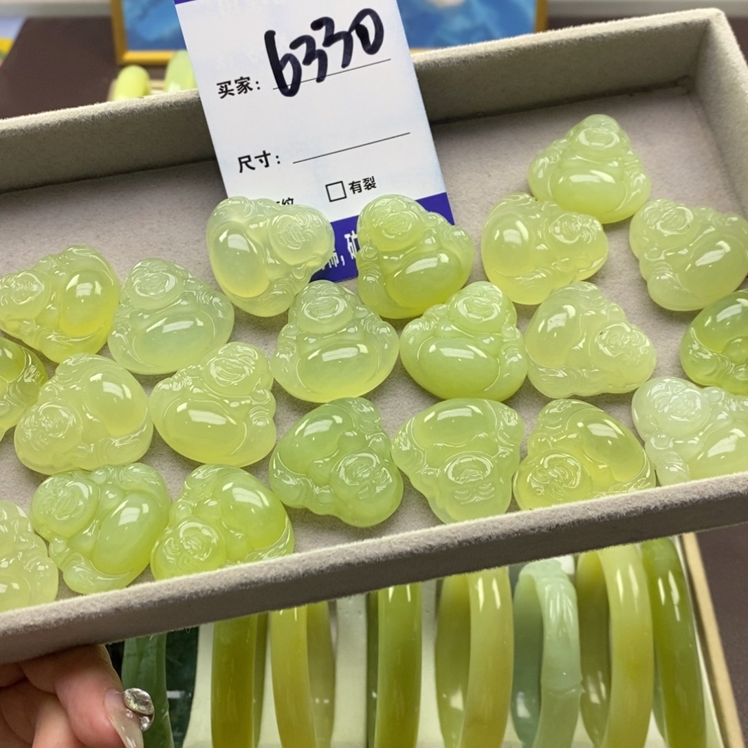 蛇纹石玉未镶嵌手链