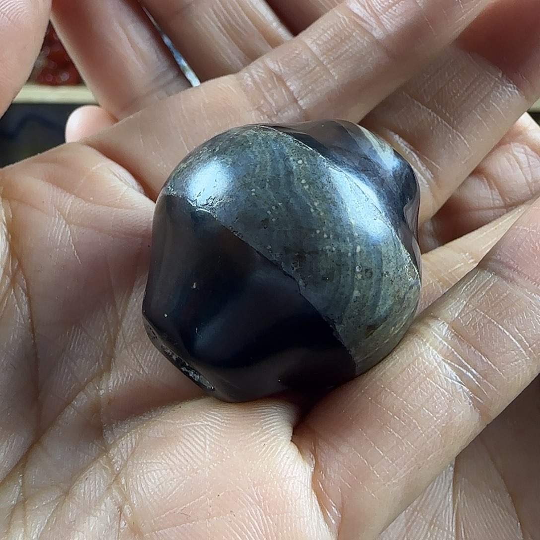 喜***多玛瑙/玉髓未镶嵌车挂