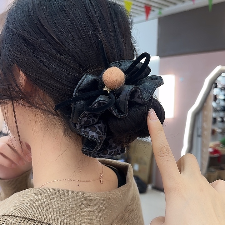 三醋酯纤维灰色豹纹重工-87