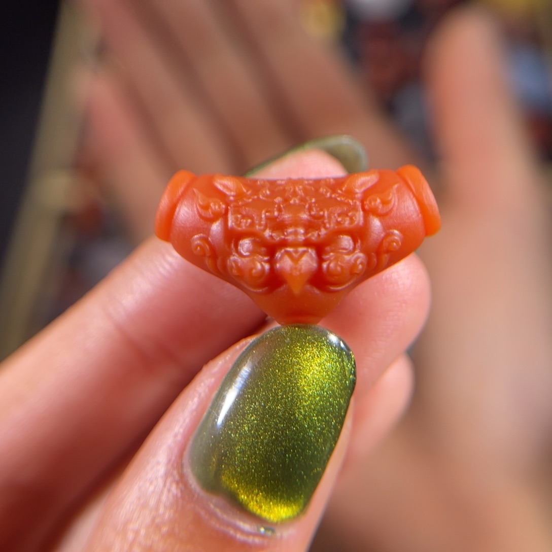 南红玛瑙官坡 大鹏鸟 三通未镶嵌