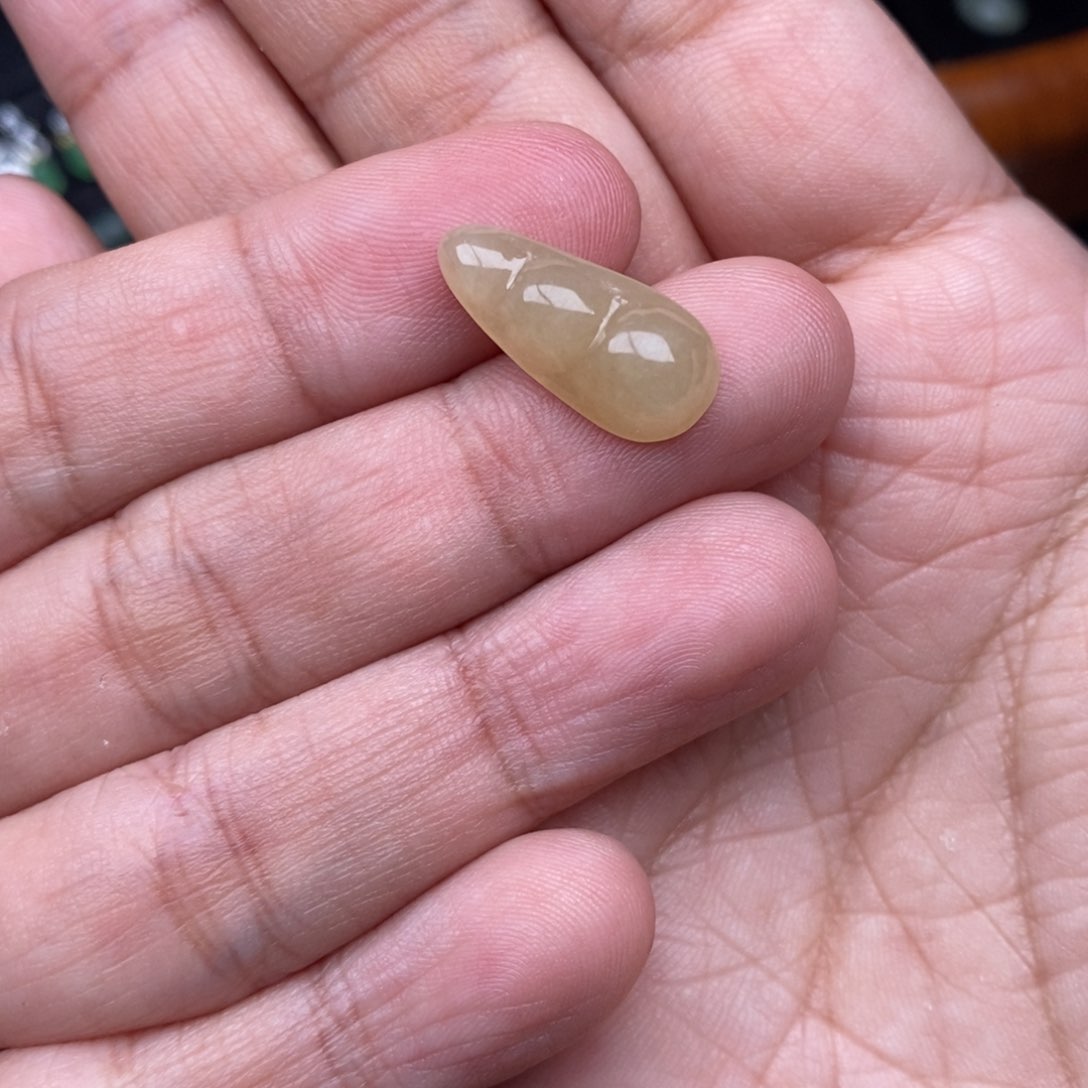 【闪购商品】翡翠耳饰未镶嵌我要