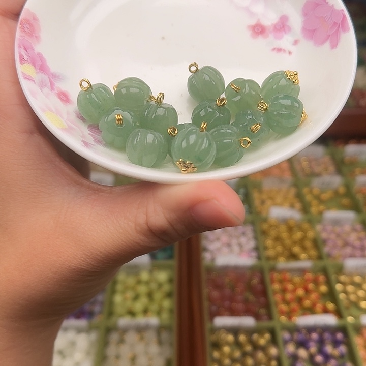 珐琅非遗传承手工圆珠扣压