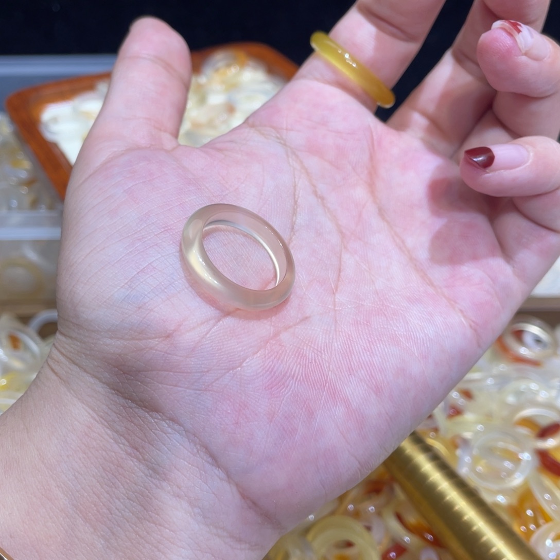 玛瑙/玉髓未镶嵌戒指43号港17.5