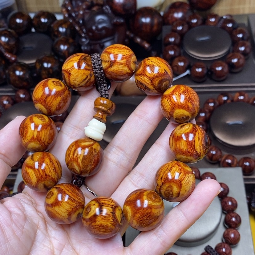 【闪购商品】花梨木类憨*哥2.0-2.0-2.0