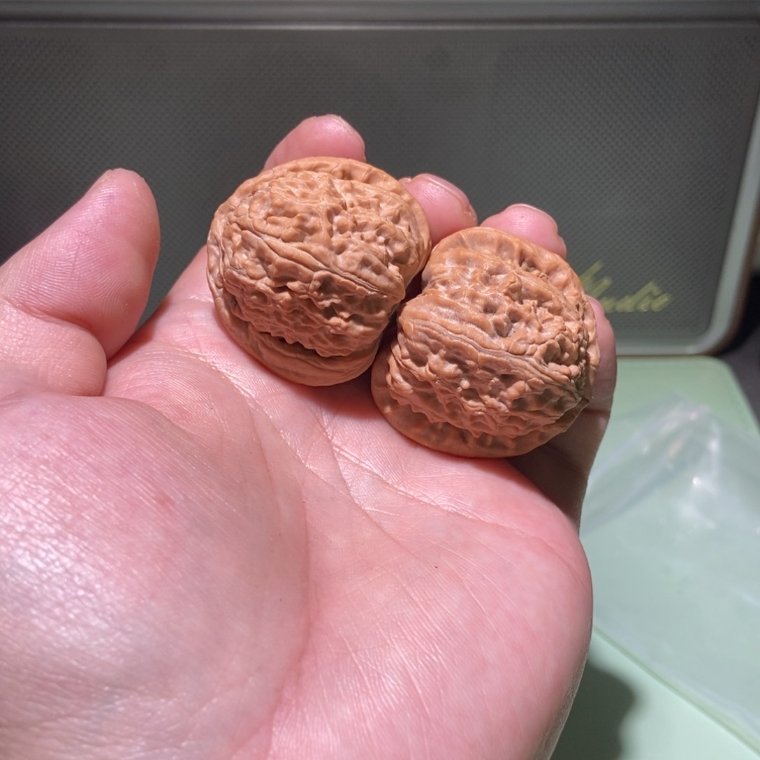 文玩核桃吊坠全品37三角白