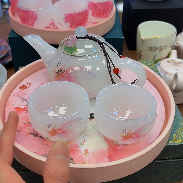 段泥茶杯啦咯啦咯哦哦啦啦啦旅途天