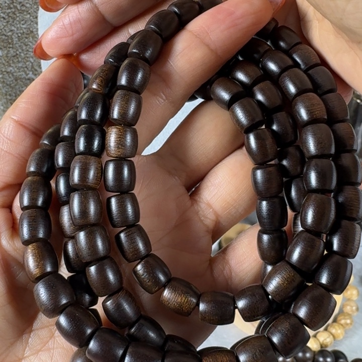 沉香手串志*白棋玉化