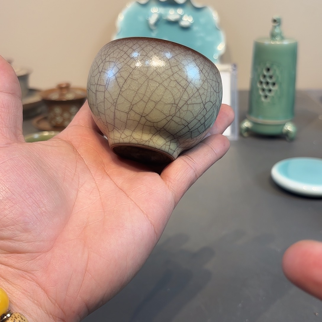 瓷片龙泉青瓷福利青瓷