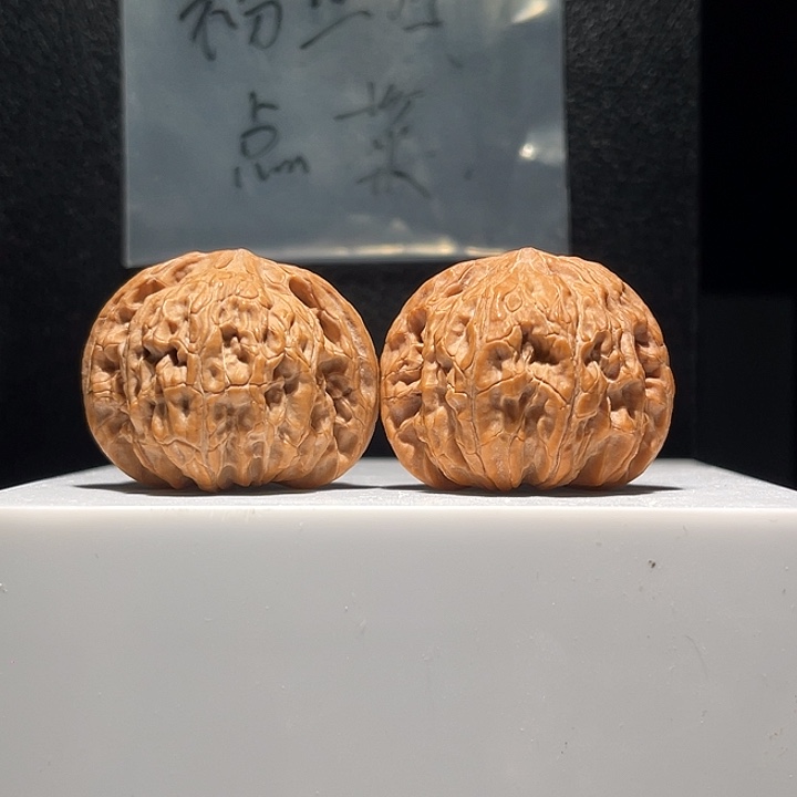 文玩核桃吊坠11444