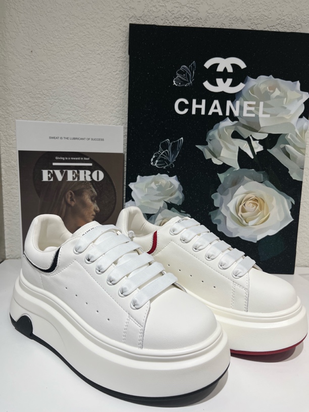 2025春季新款厚底小白鞋圆头系带休闲运动板鞋