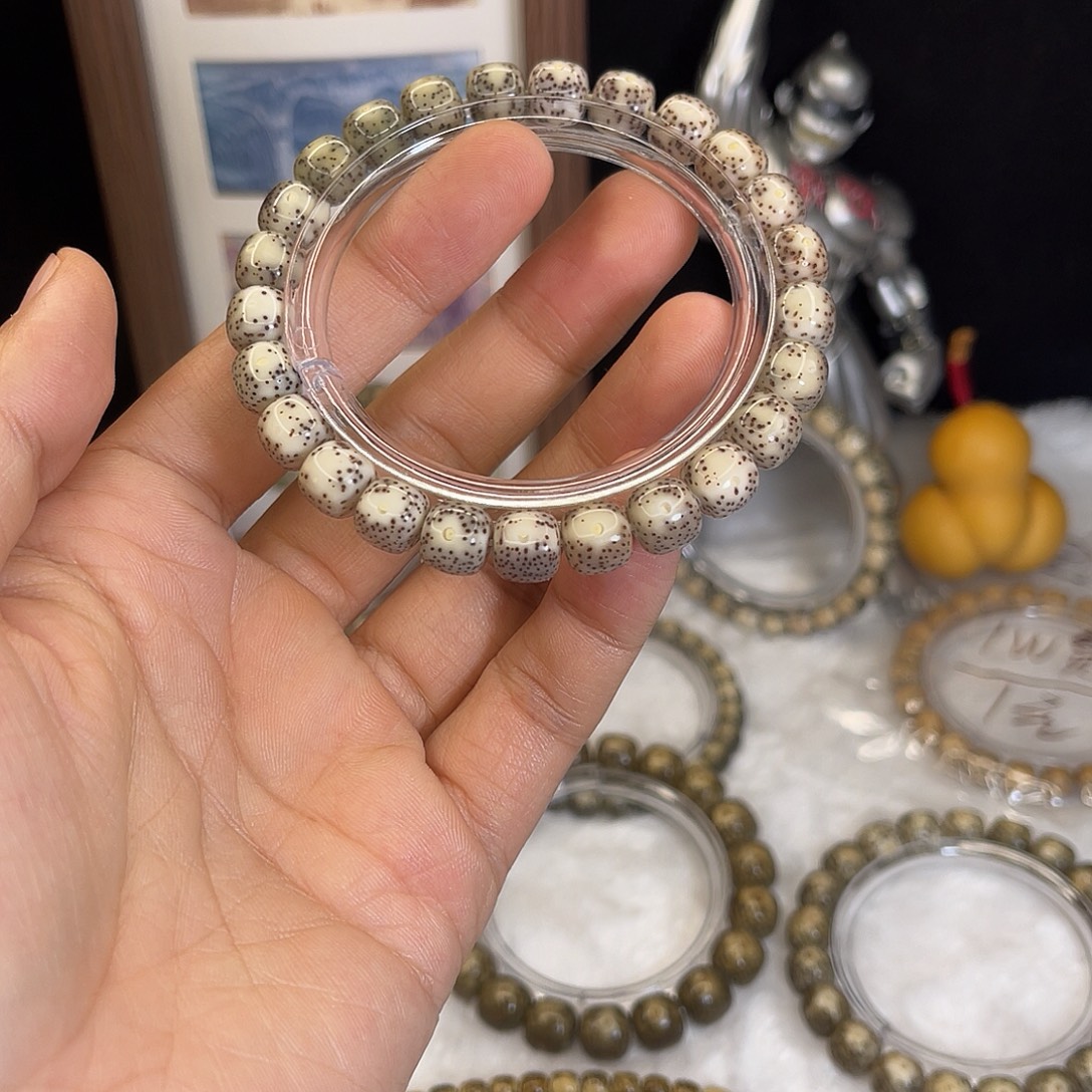 星月菩提手串430 号. 星月菩提.  一物一图. 