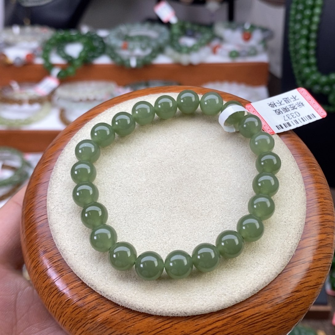 和田玉高冰湖水绿8mmY未镶嵌