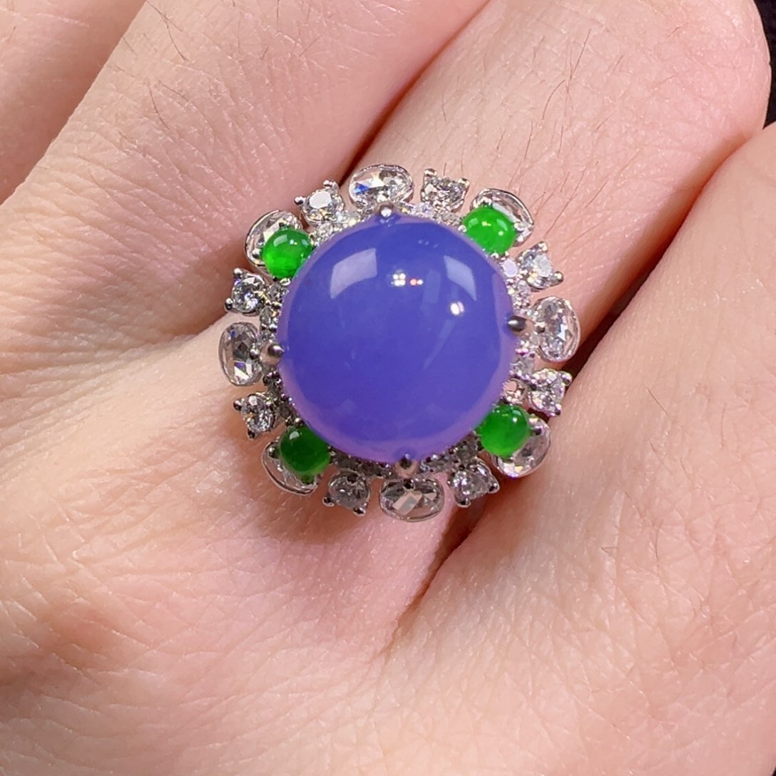 翡翠戒指18K金镶嵌戒指