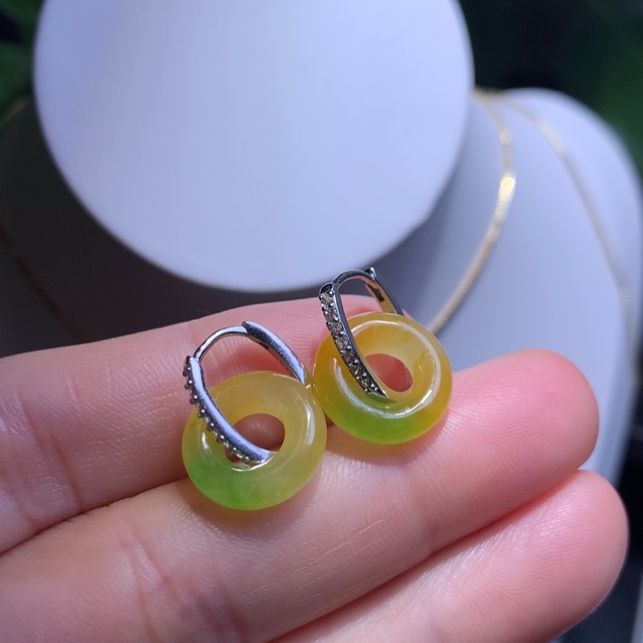 一***六黄加绿精品甜甜圈一对