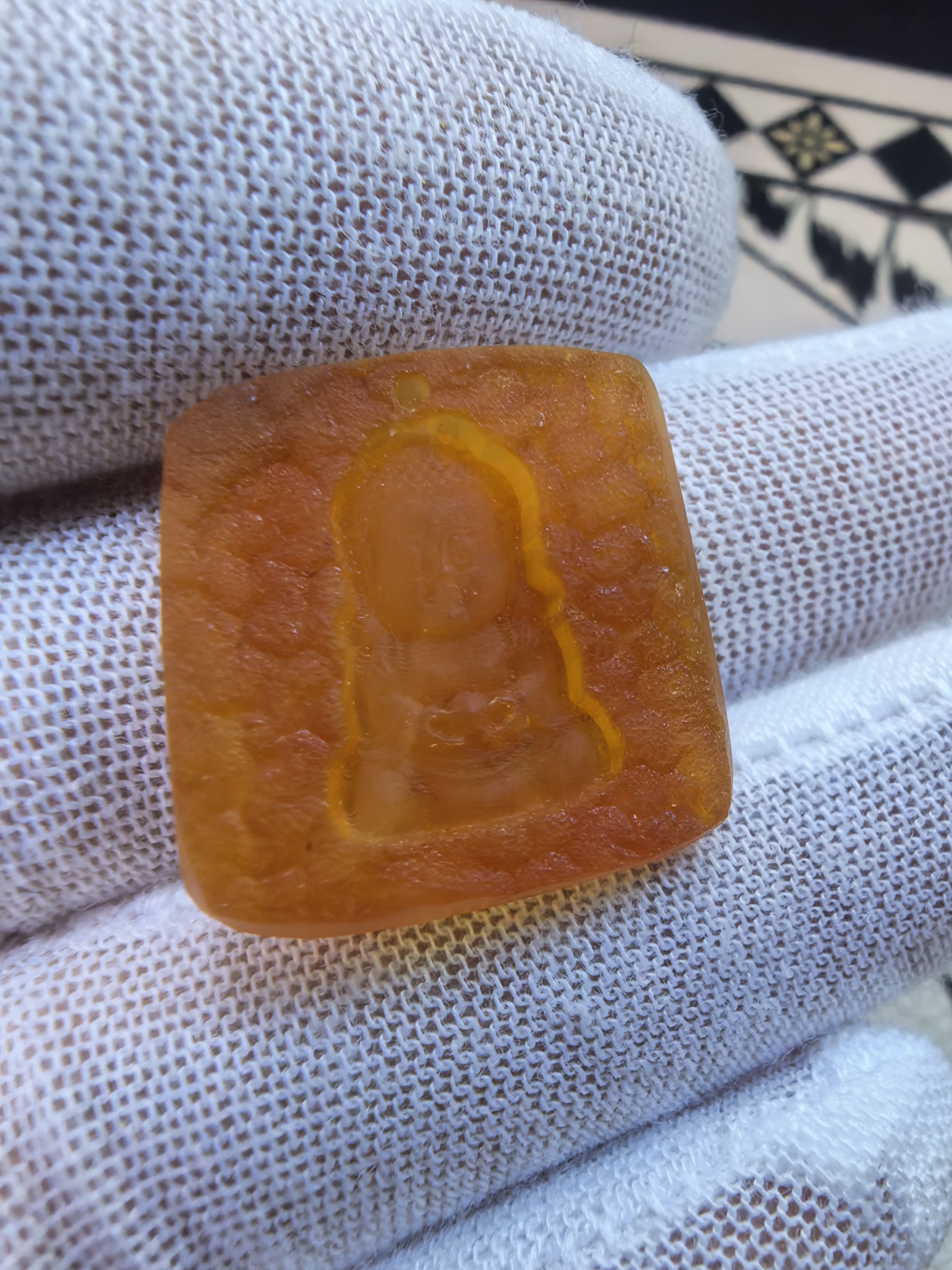 D0071天然原矿蜜蜡原皮吊牌无事牌