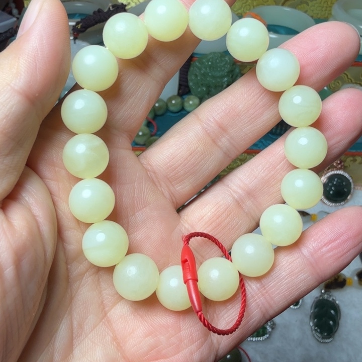 和田玉未镶嵌手串