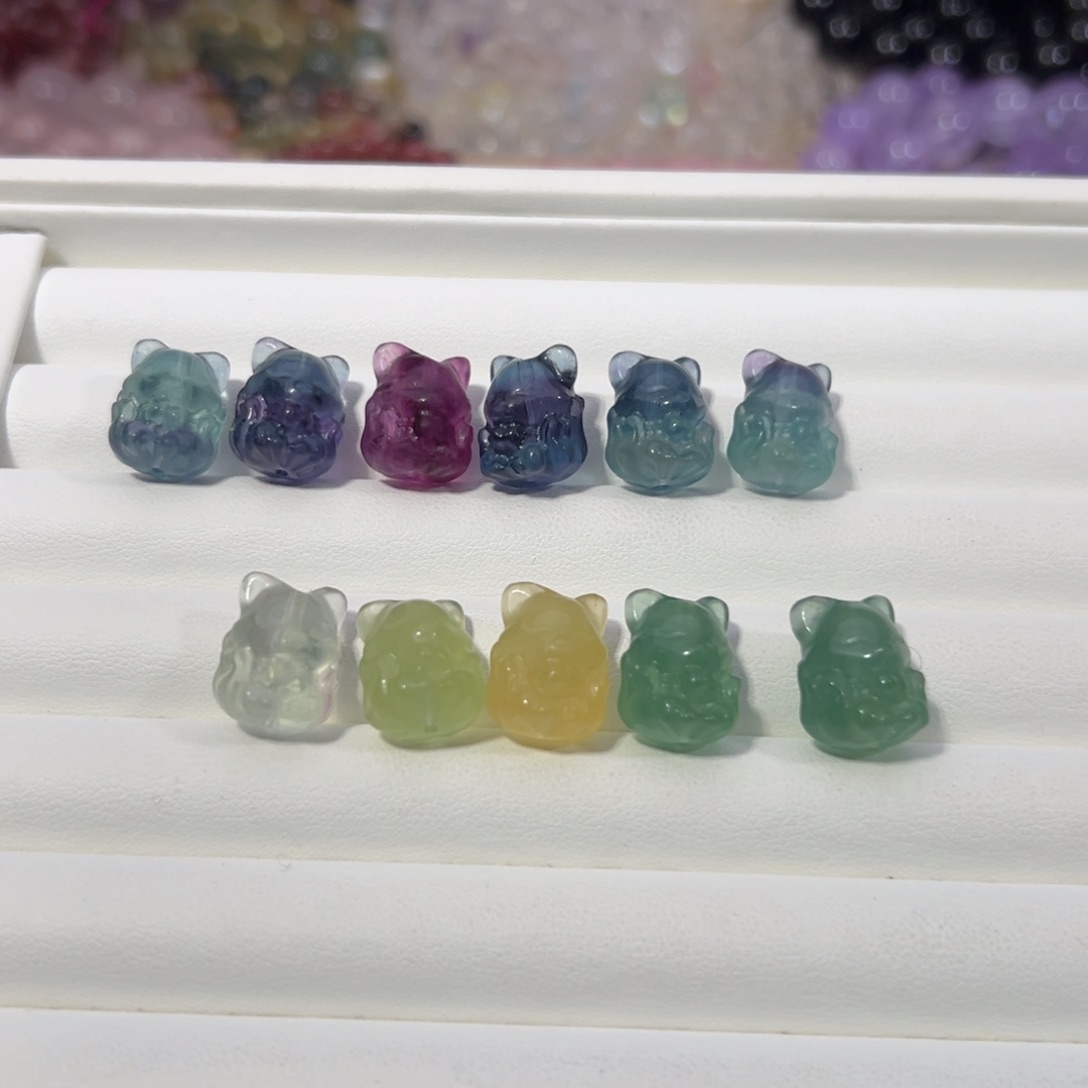 水晶天然默认微瑕未镶嵌（多样性发其一）