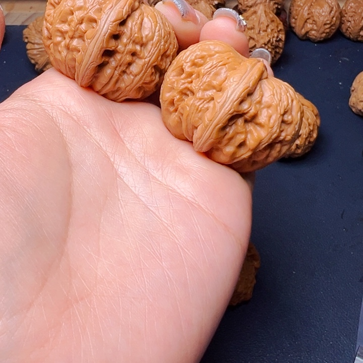 文玩核桃吊坠元宝41