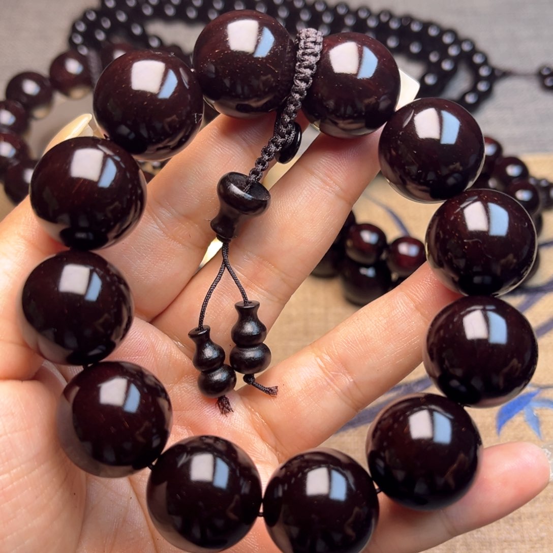 檀香紫檀（小叶紫檀）2.0 12颗