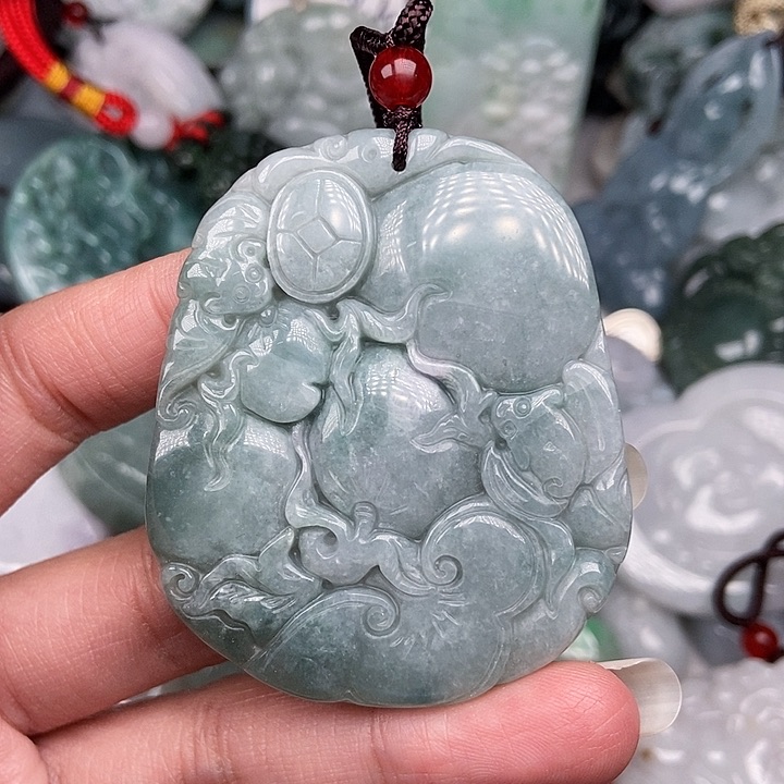 颈饰未镶嵌翡翠翡翠