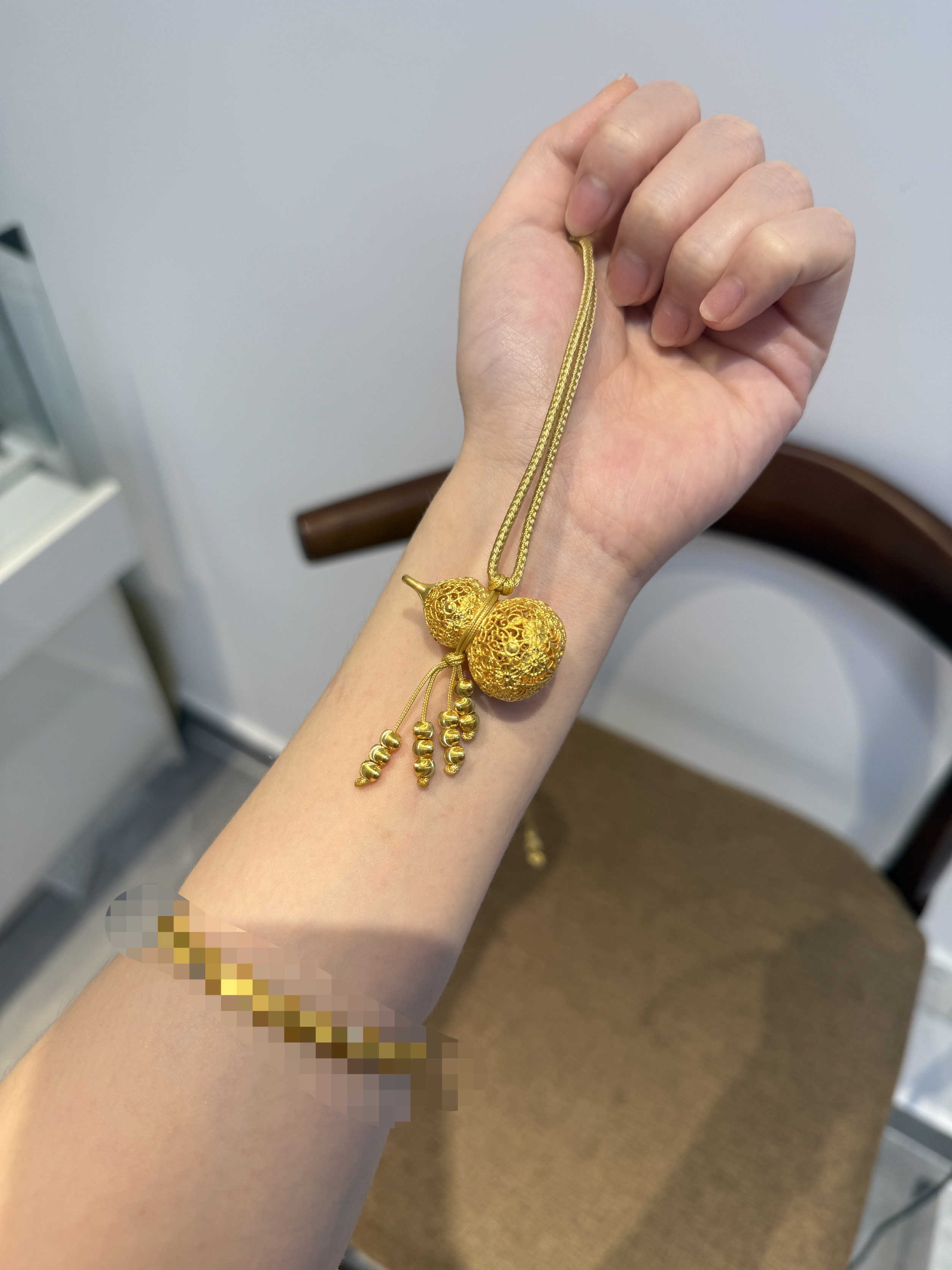 爬藤花丝葫芦加猫眼亮亮珠足金999吊坠