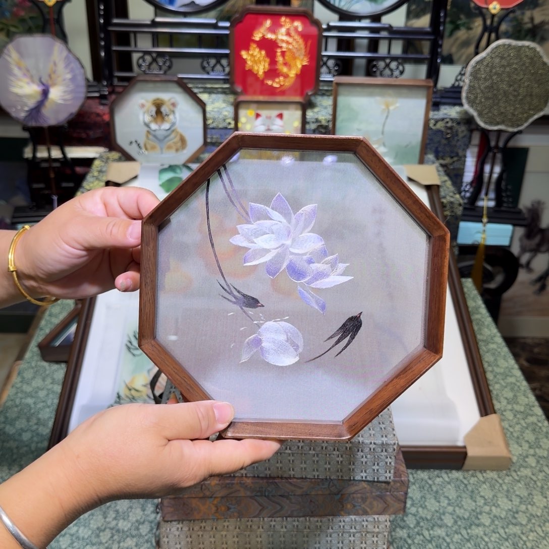 刺绣手工苏绣工艺制作技艺精湛