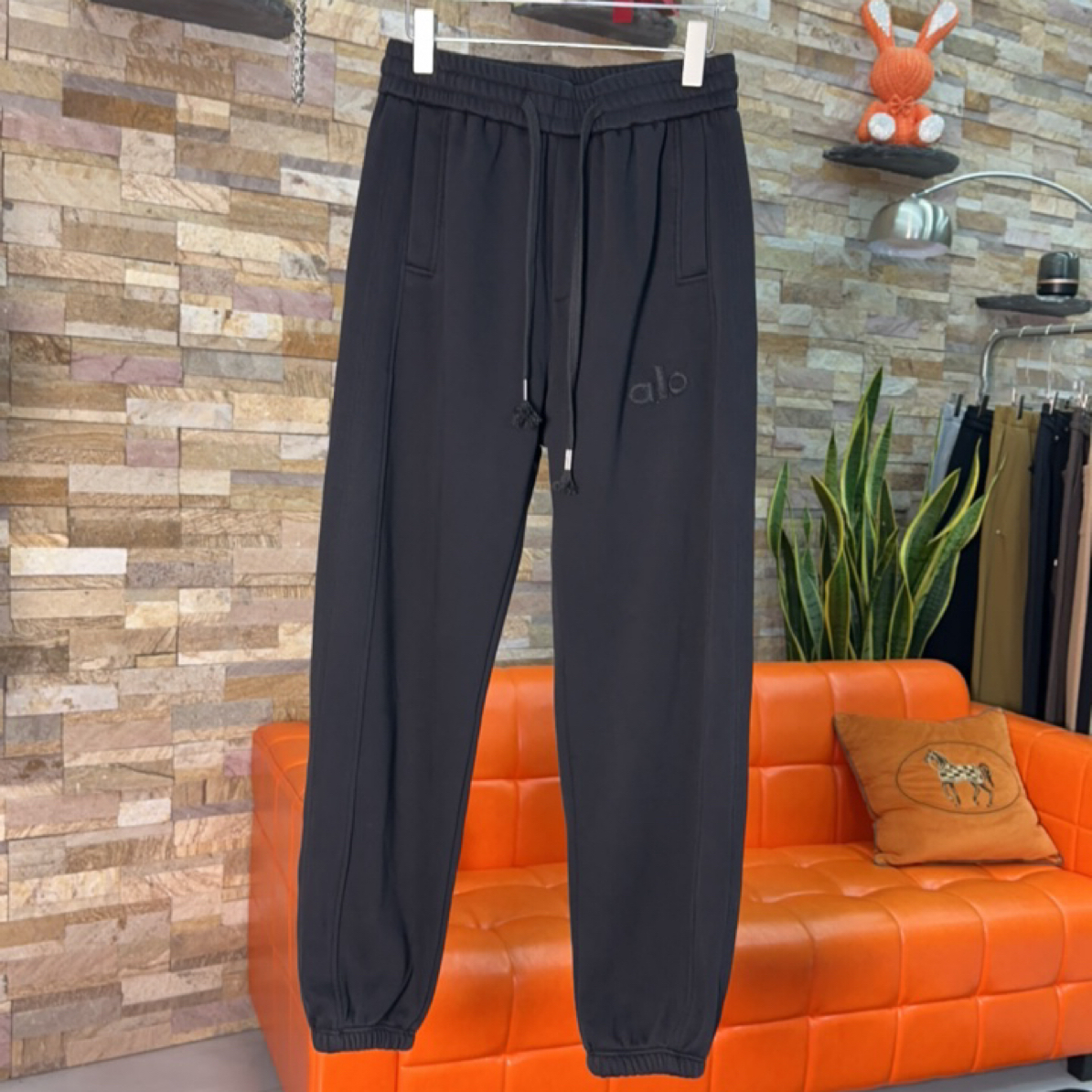 束脚裤休闲裤简约风黑色加绒卫裤秋冬抽绳刺绣保暖卫裤