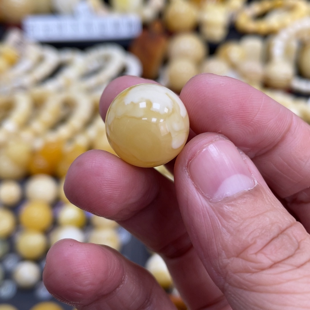 琥珀珠宝奇石未镶嵌16.5mm皮色