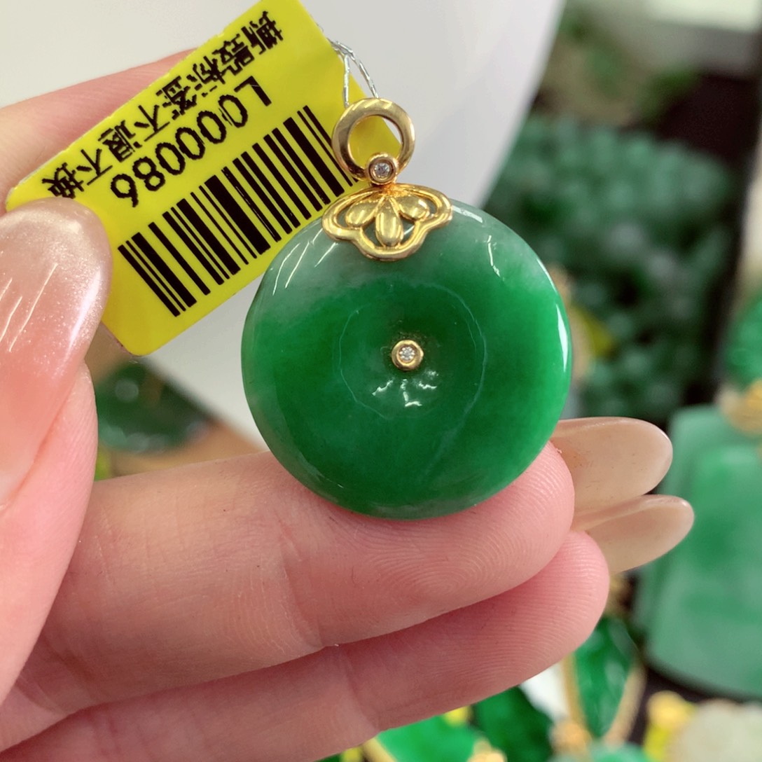 翡翠18K金镶嵌吊坠(不含链)
