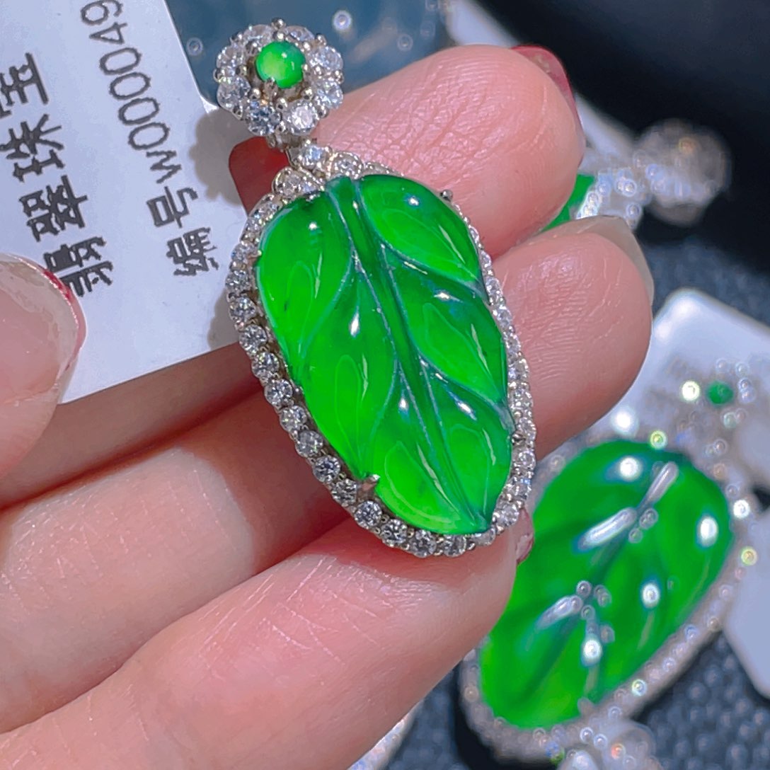 翡翠吊坠(不含链)银S925镶嵌