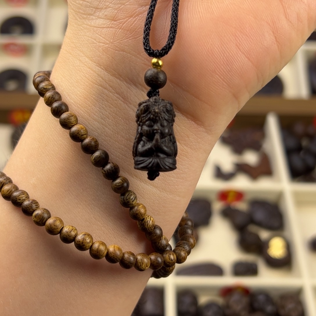 海南扎基随行脖挂