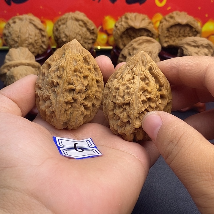 文玩核桃吊坠42大沽石