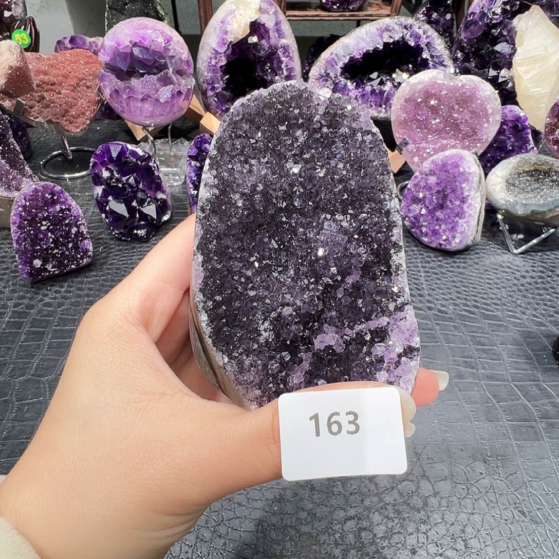 珠宝半成品未镶嵌紫晶