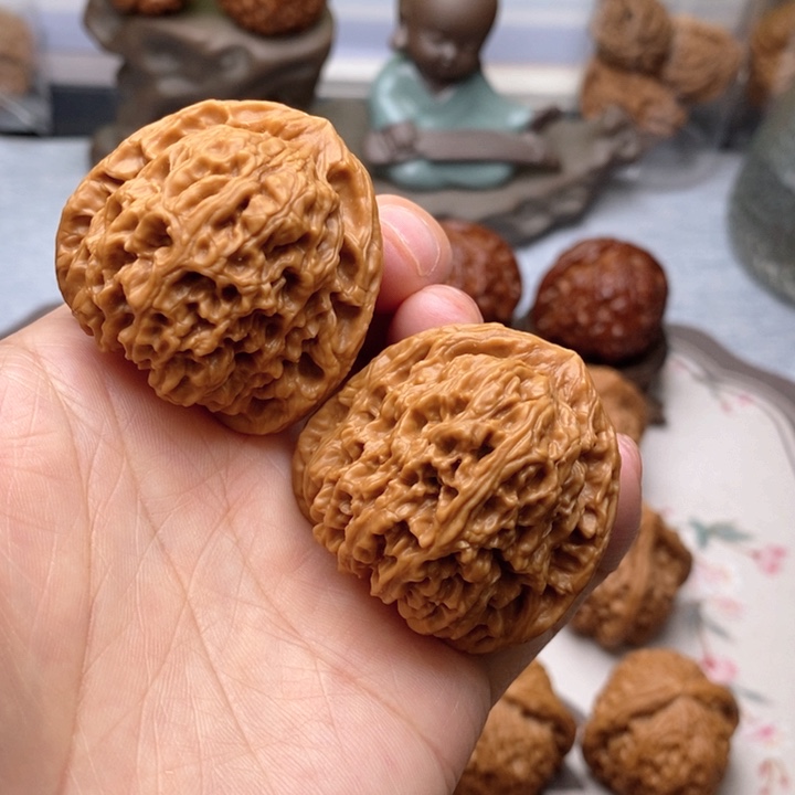 【闪购商品】文玩核桃把件南疆42