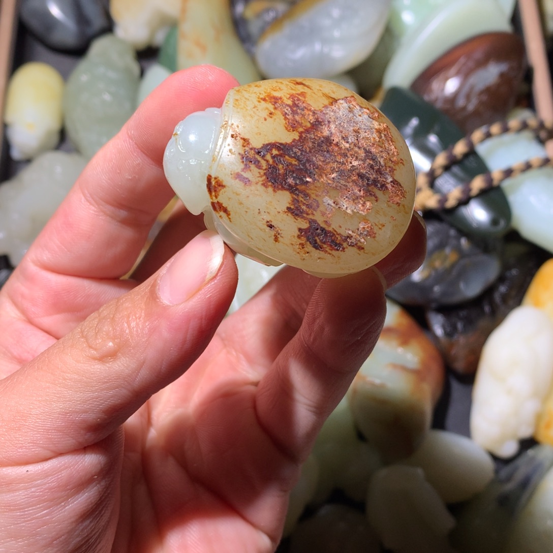 和田玉（糖玉）未镶嵌挂件