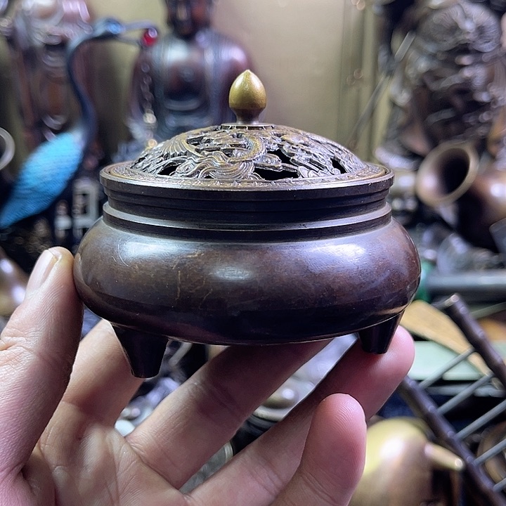 铜器855888558555558888