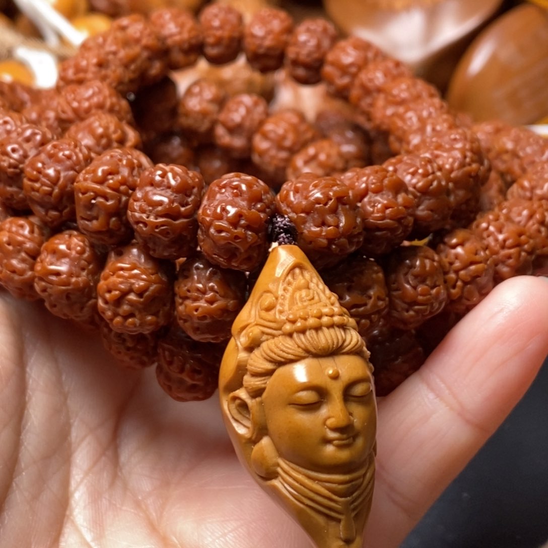 吊坠猴头核桃橄榄