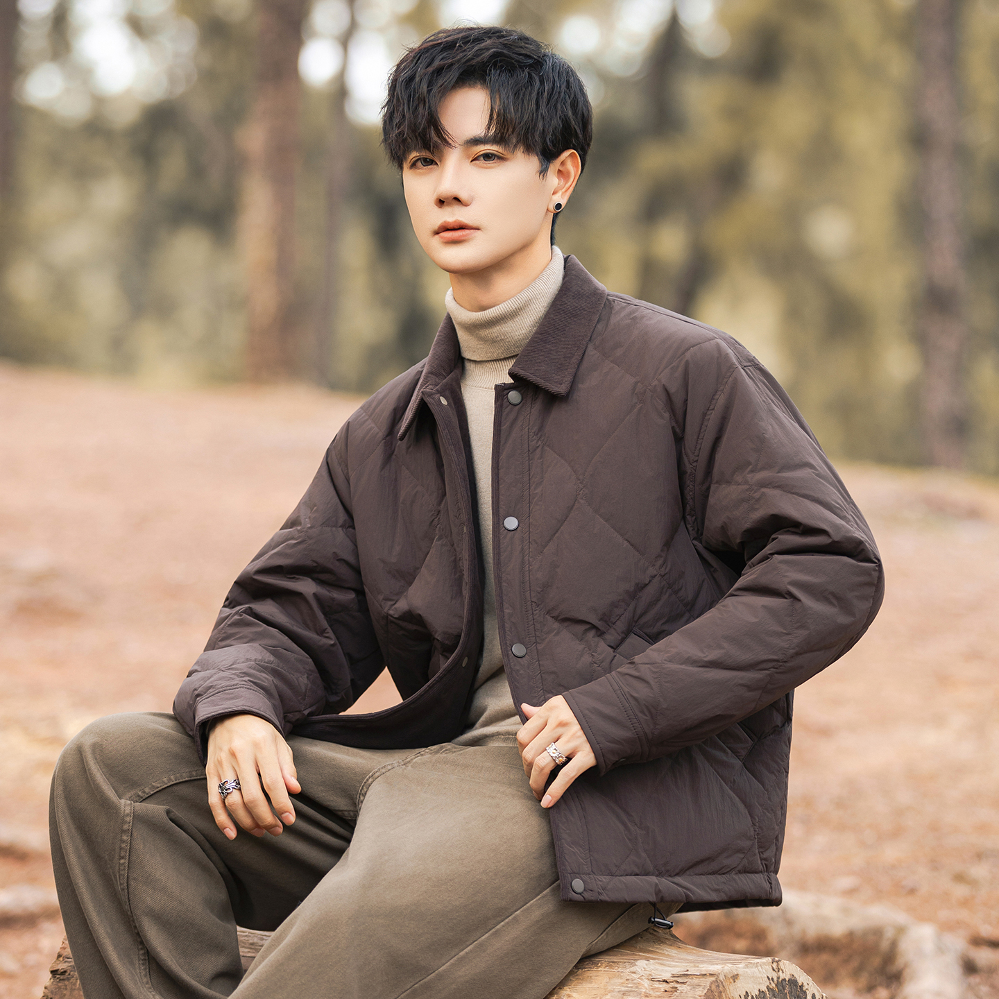 2025冬季男士修身灯芯绒方领菱形国标90羽绒服休闲外套5937