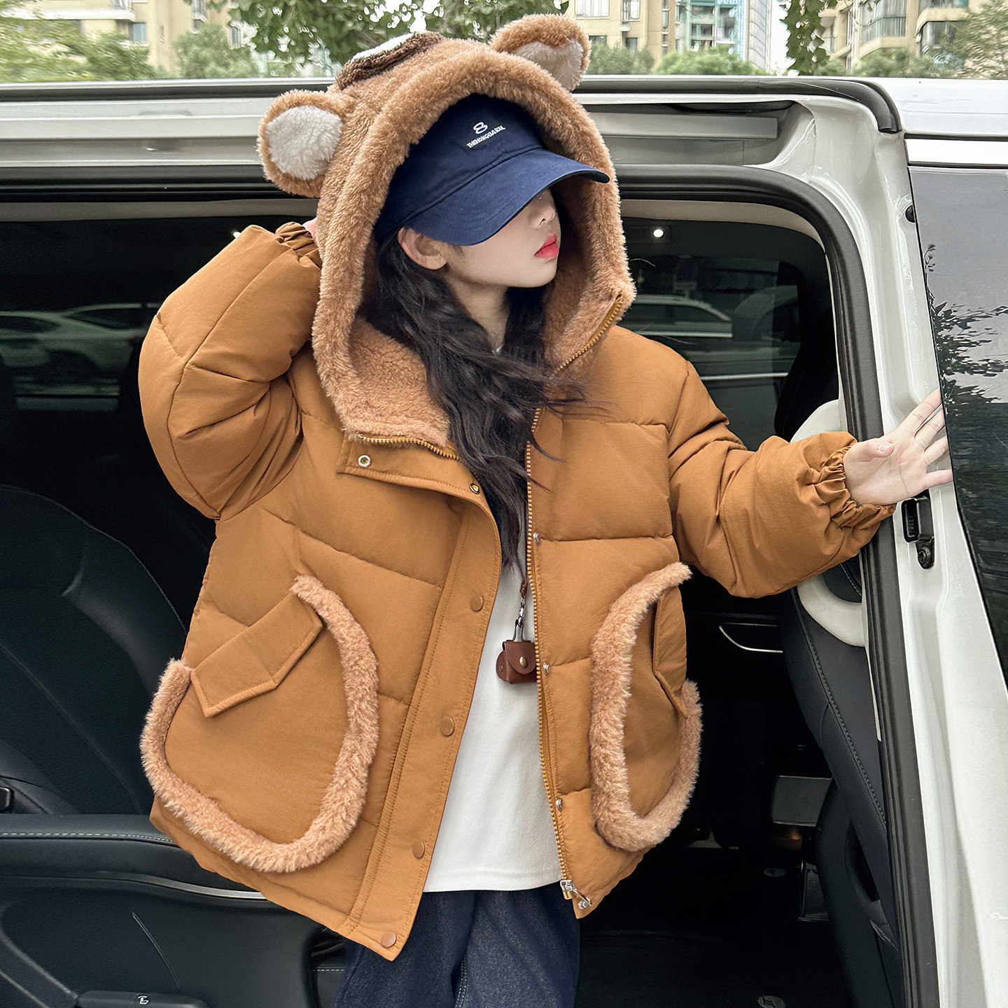 女童冬季加厚外套保暖连帽棉服童装新款儿童休闲棉袄面包服洋气潮