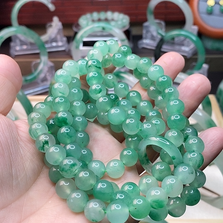 石英质玉手链未镶嵌差***了