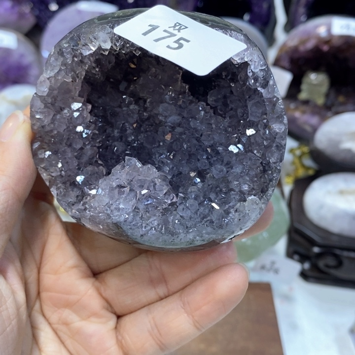 水晶大型摆件（非配饰）未镶嵌