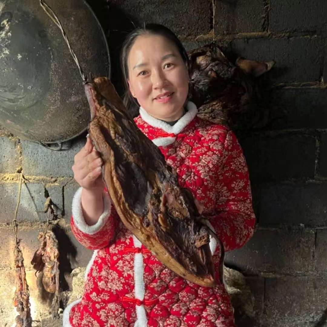 (现称)湖北恩施农家柴火烟熏粮食猪腊肉