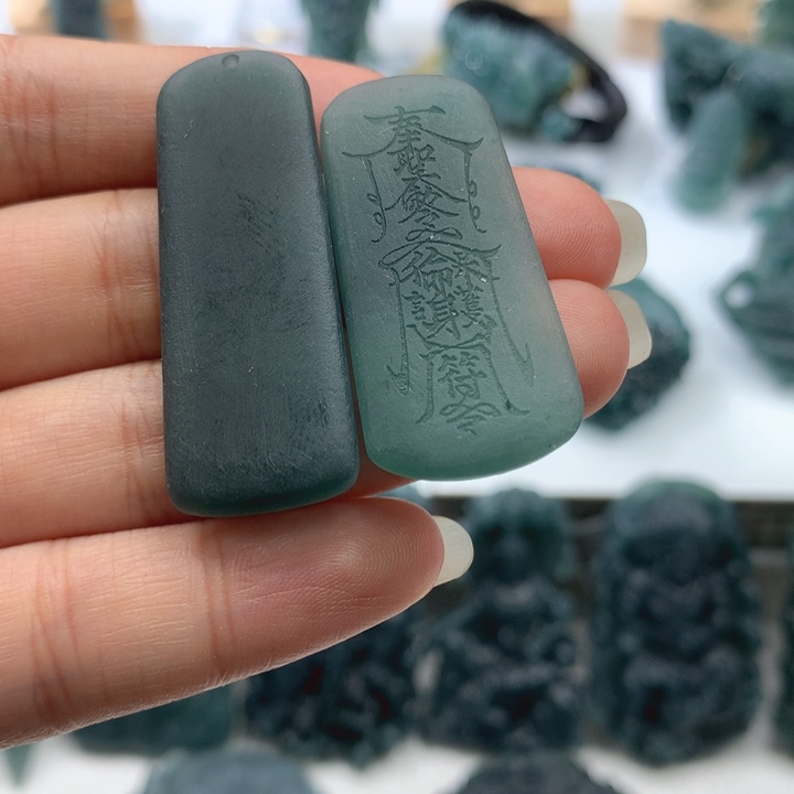 未镶嵌定制翡翠毛货不退不换