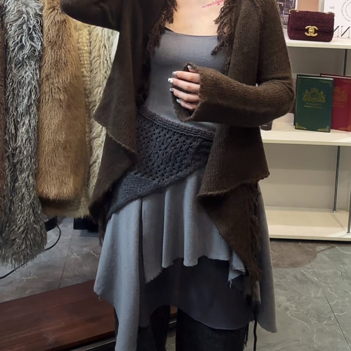 未使用 Alexander McQueen/亚历山大·麦昆 裙子/JJ