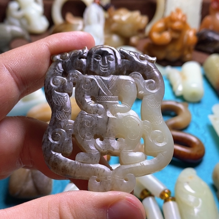 和田玉挂件未镶嵌