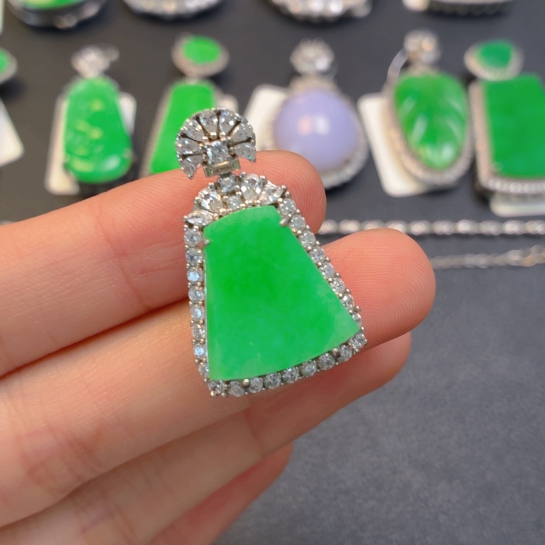 翡翠银S925镶嵌颈饰