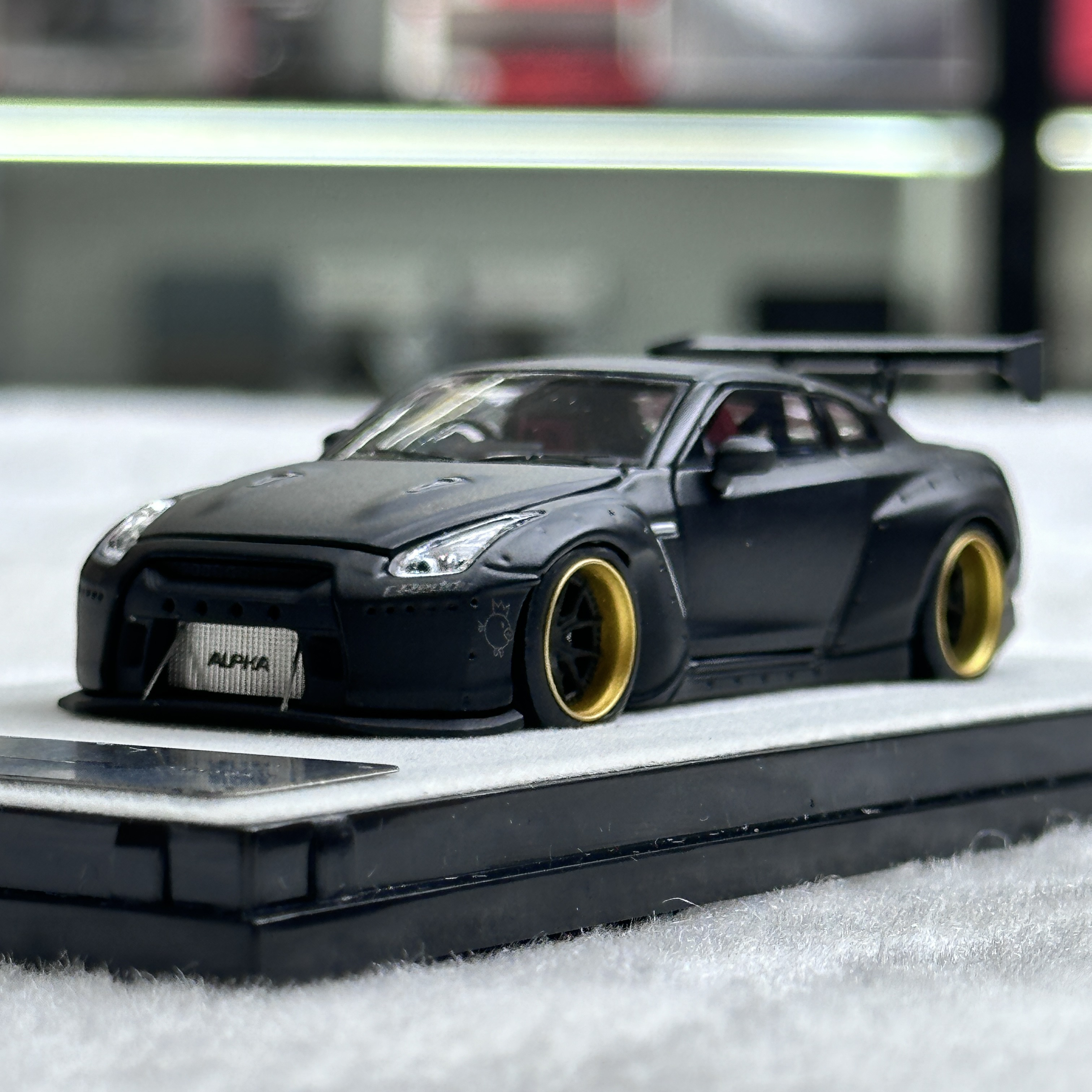 PGM 1:64尼桑GTR R35火箭兔宽体哑光黑合金全开收藏汽车模型
