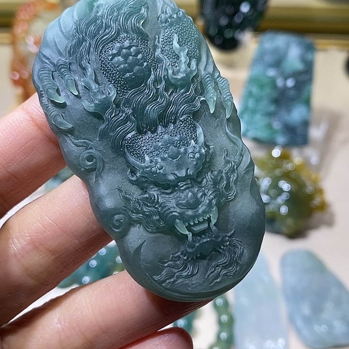 定制翡翠未镶嵌翡翠