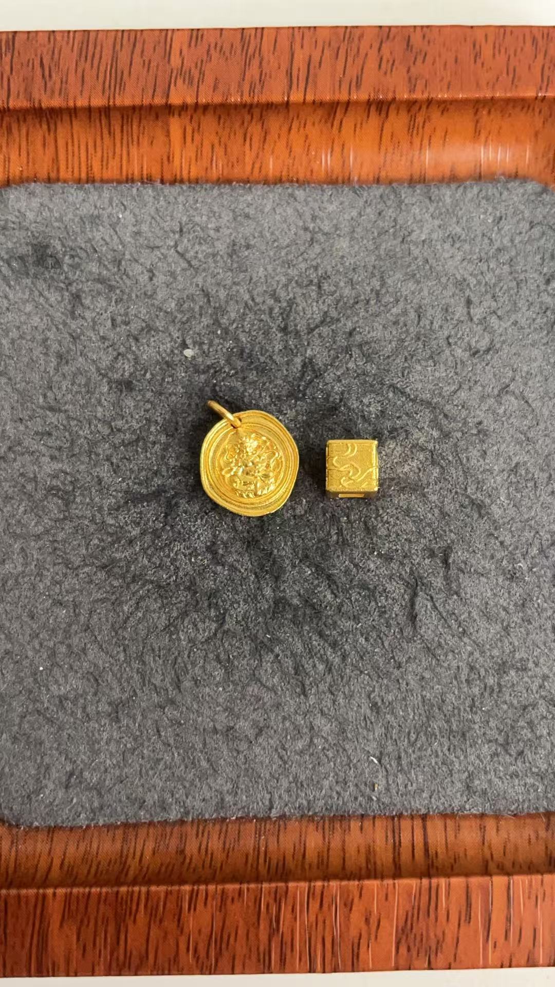 足金999 古法黄财神山水方糖金珠